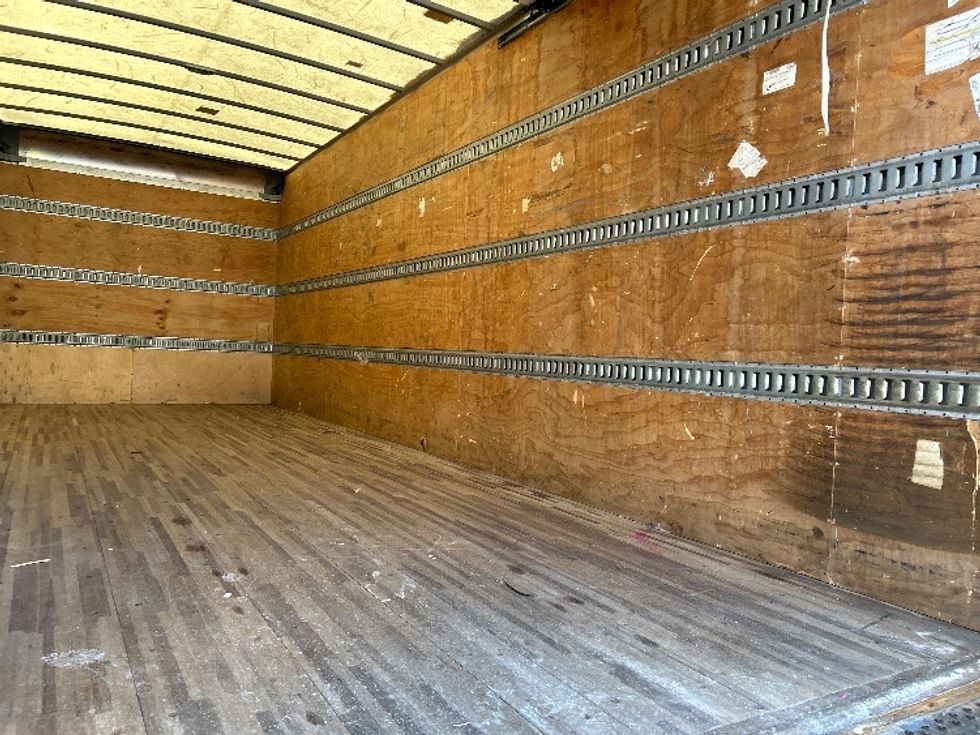 Medium Duty Box Truck-Light and Medium Duty Trucks-Freightliner-2019-M2-Albany-NY-186,290\n\t\tmiles-$ 35,750 - Image 12