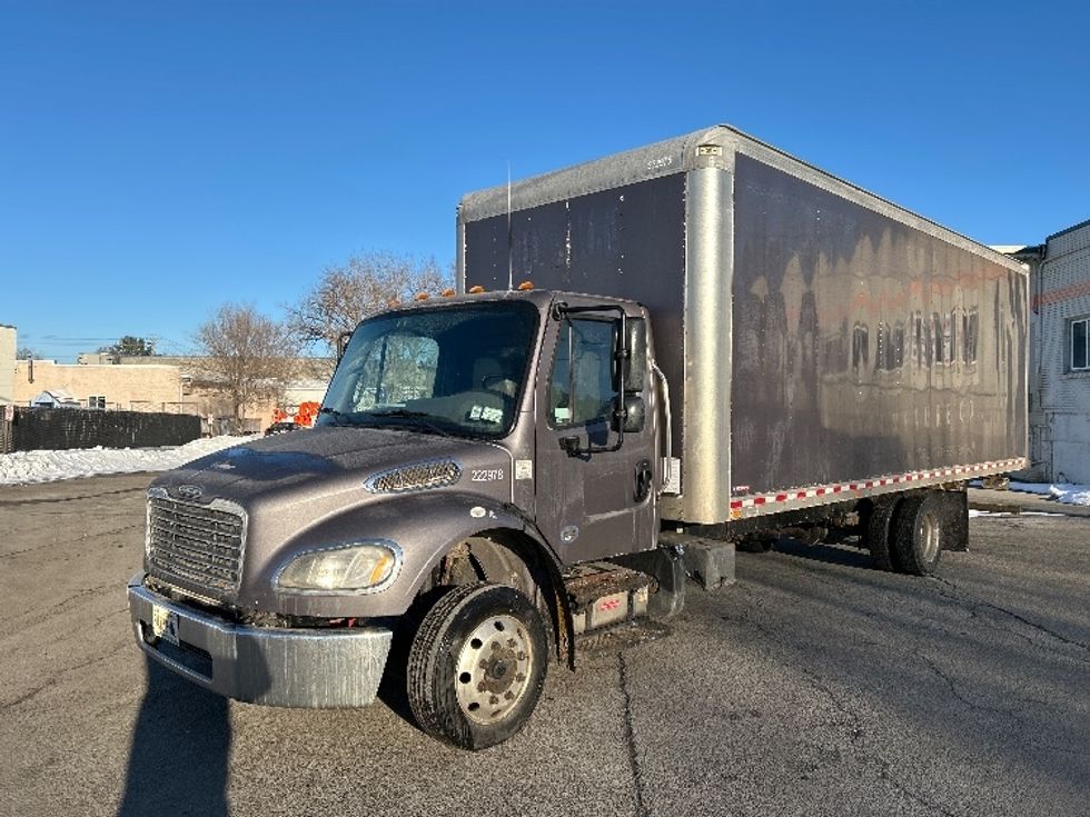 Medium Duty Box Truck-Light and Medium Duty Trucks-Freightliner-2019-M2-Albany-NY-186,290\n\t\tmiles-$ 35,750 - Image 3