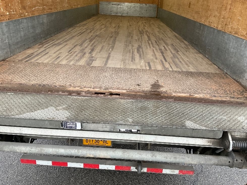 Medium Duty Box Truck-Light and Medium Duty Trucks-Freightliner-2019-M2-Albany-NY-218,938\n\t\tmiles-$ 41,000 - Image 10