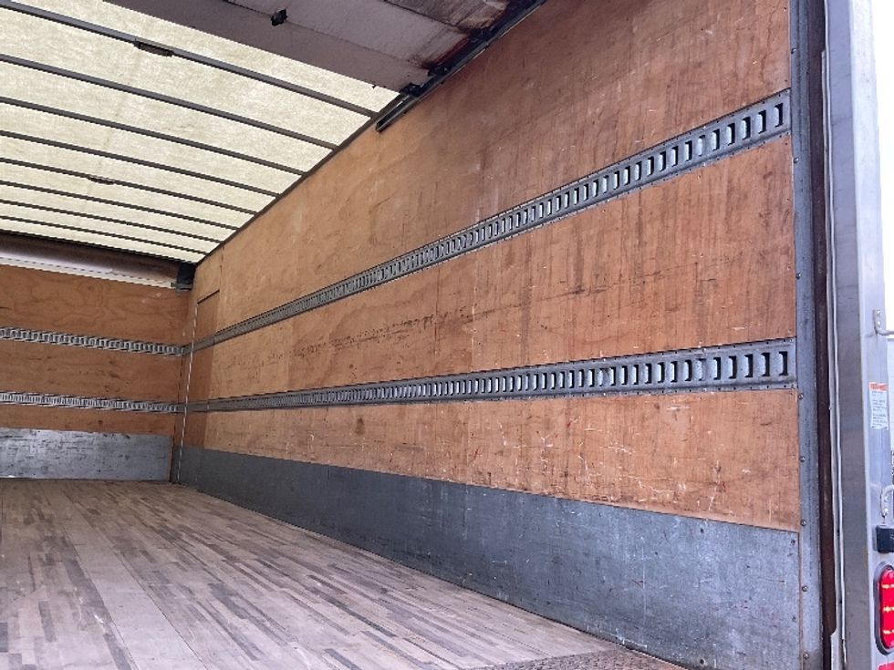 Medium Duty Box Truck-Light and Medium Duty Trucks-Freightliner-2019-M2-Albany-NY-218,938\n\t\tmiles-$ 41,000 - Image 12