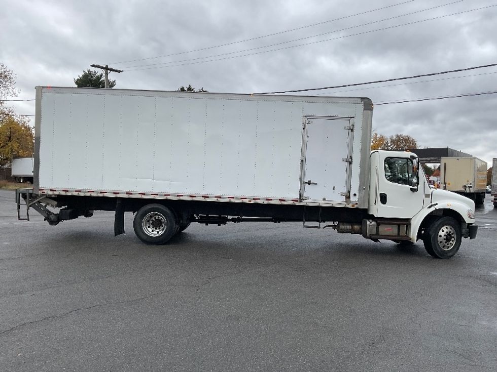 Medium Duty Box Truck-Light and Medium Duty Trucks-Freightliner-2019-M2-Albany-NY-218,938\n\t\tmiles-$ 41,000 - Image 15