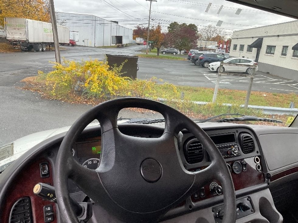 Medium Duty Box Truck-Light and Medium Duty Trucks-Freightliner-2019-M2-Albany-NY-218,938\n\t\tmiles-$ 41,000 - Image 17