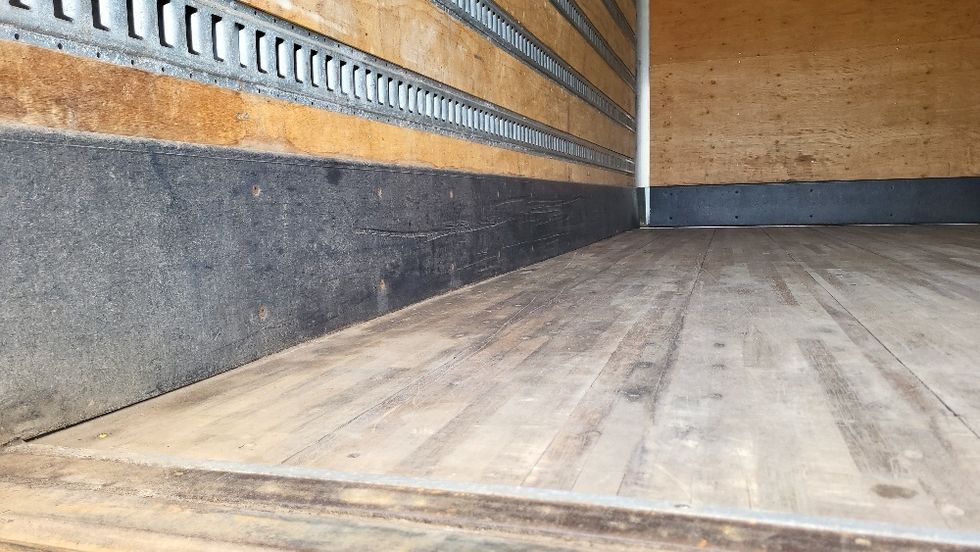 Medium Duty Box Truck-Light and Medium Duty Trucks-Freightliner-2019-M2-Albany-NY-222,386\n\t\tmiles-$ 28,750 - Image 11