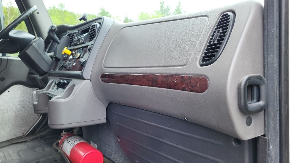 Medium Duty Box Truck-Light and Medium Duty Trucks-Freightliner-2019-M2-Albany-NY-222,386\n\t\tmiles-$ 28,750 - Image 21