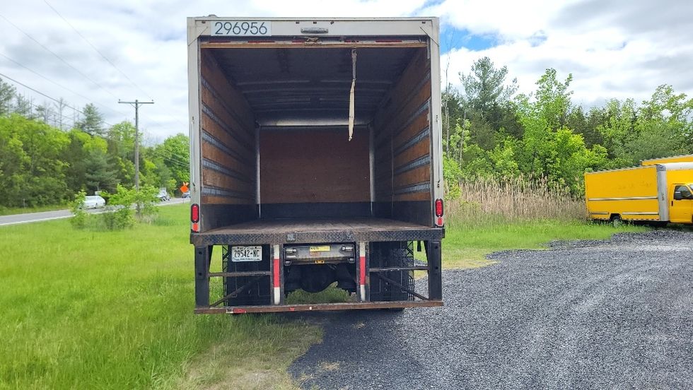 Medium Duty Box Truck-Light and Medium Duty Trucks-Freightliner-2019-M2-Albany-NY-222,386\n\t\tmiles-$ 28,750 - Image 8
