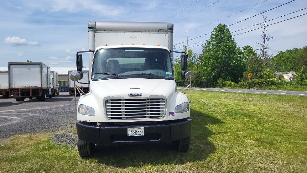 Medium Duty Box Truck-Light and Medium Duty Trucks-Freightliner-2019-M2-Albany-NY-231,026\n\t\tmiles-$ 27,750 - Image 2