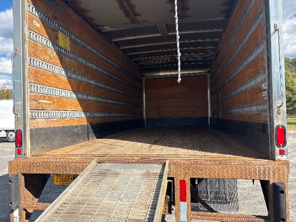 Medium Duty Box Truck-Light and Medium Duty Trucks-Freightliner-2019-M2-Albany-NY-261,166\n\t\tmiles-$ 26,000 - Image 10