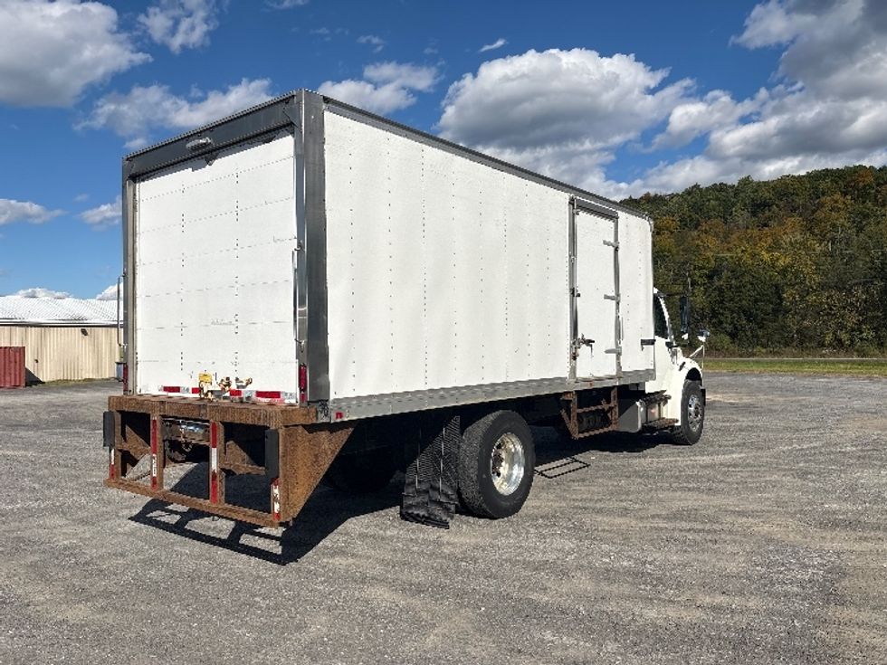 Medium Duty Box Truck-Light and Medium Duty Trucks-Freightliner-2019-M2-Albany-NY-261,166\n\t\tmiles-$ 26,000 - Image 13
