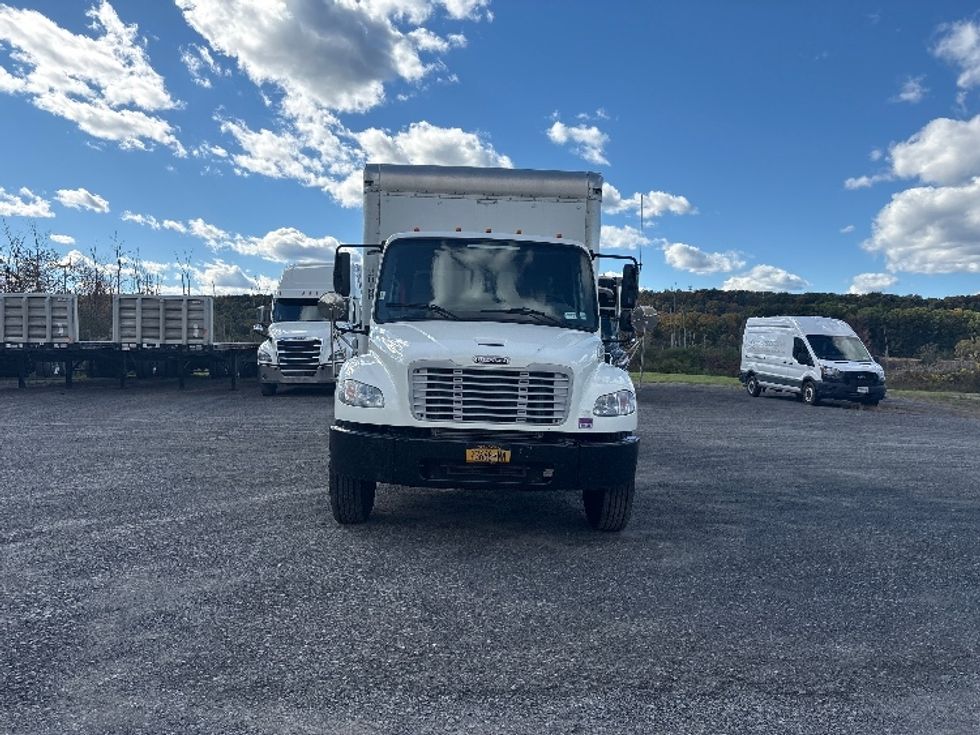 Medium Duty Box Truck-Light and Medium Duty Trucks-Freightliner-2019-M2-Albany-NY-261,166\n\t\tmiles-$ 26,000 - Image 2