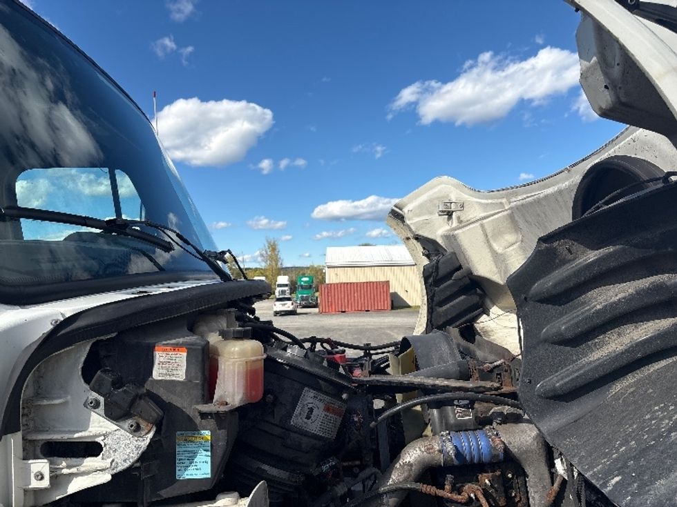 Medium Duty Box Truck-Light and Medium Duty Trucks-Freightliner-2019-M2-Albany-NY-261,166\n\t\tmiles-$ 26,000 - Image 23