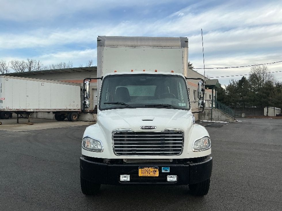 Medium Duty Box Truck-Light and Medium Duty Trucks-Freightliner-2019-M2-Albany-NY-54,552\n\t\tmiles-$ 58,750 - Image 2