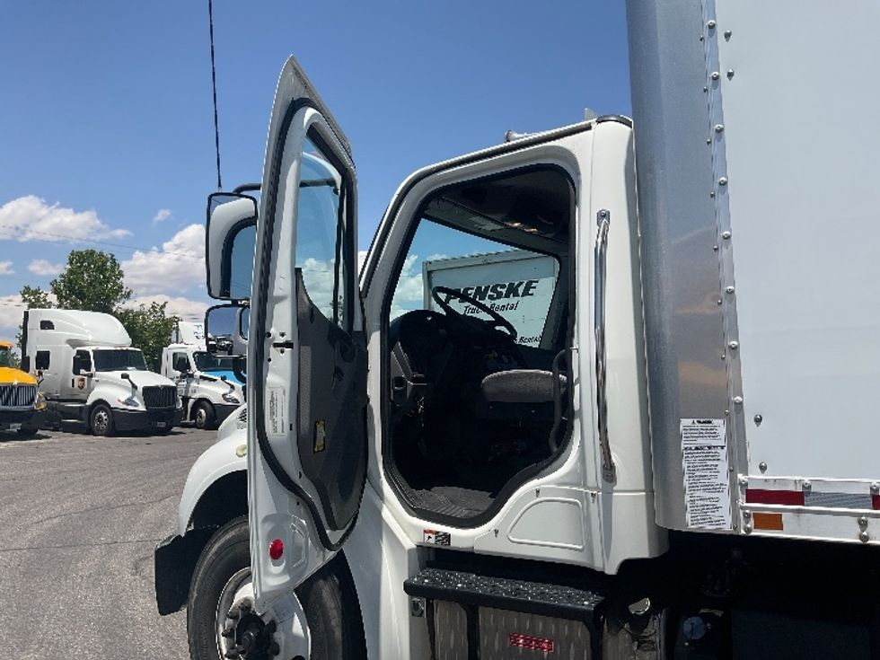 Medium Duty Box Truck-Light and Medium Duty Trucks-Freightliner-2019-M2-Albuquerque-NM-169,780\n\t\tmiles-$ 54,000 - Image 14