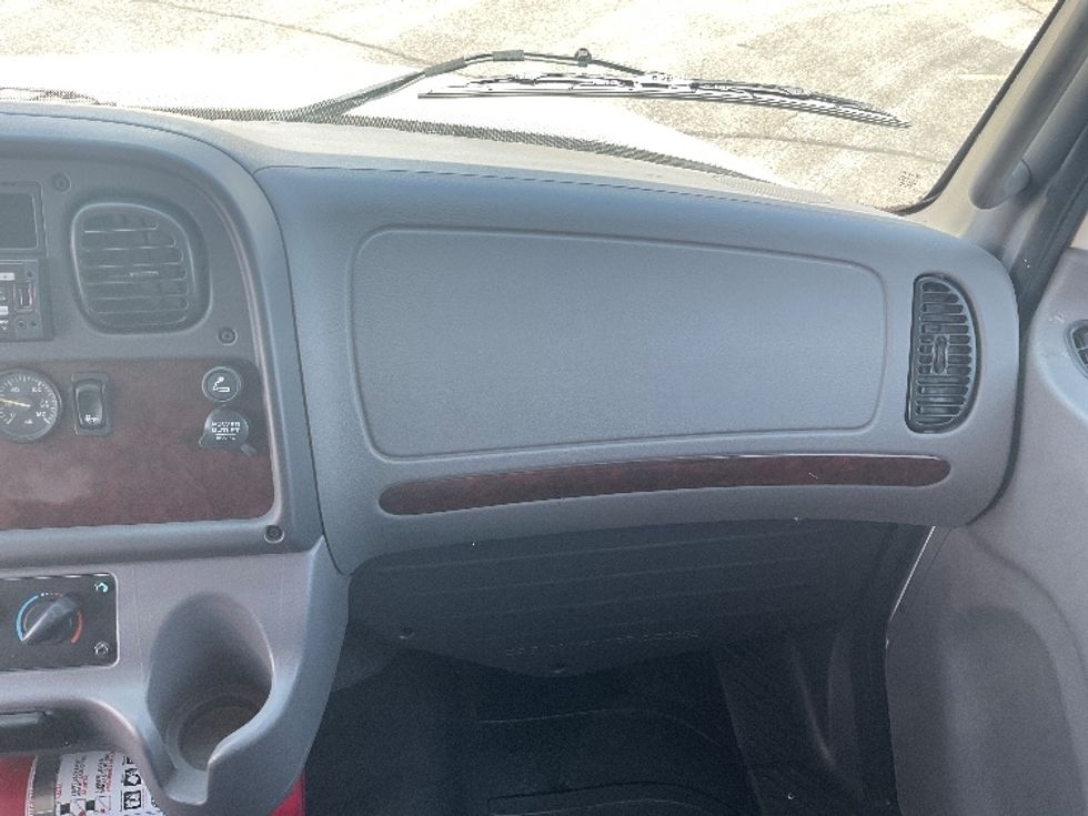 Medium Duty Box Truck-Light and Medium Duty Trucks-Freightliner-2019-M2-Albuquerque-NM-169,780\n\t\tmiles-$ 54,000 - Image 19