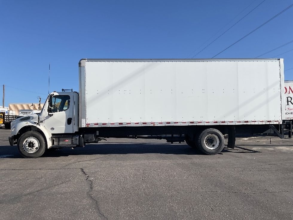 2019 Freightliner M2 106 Medium Duty photo 4
