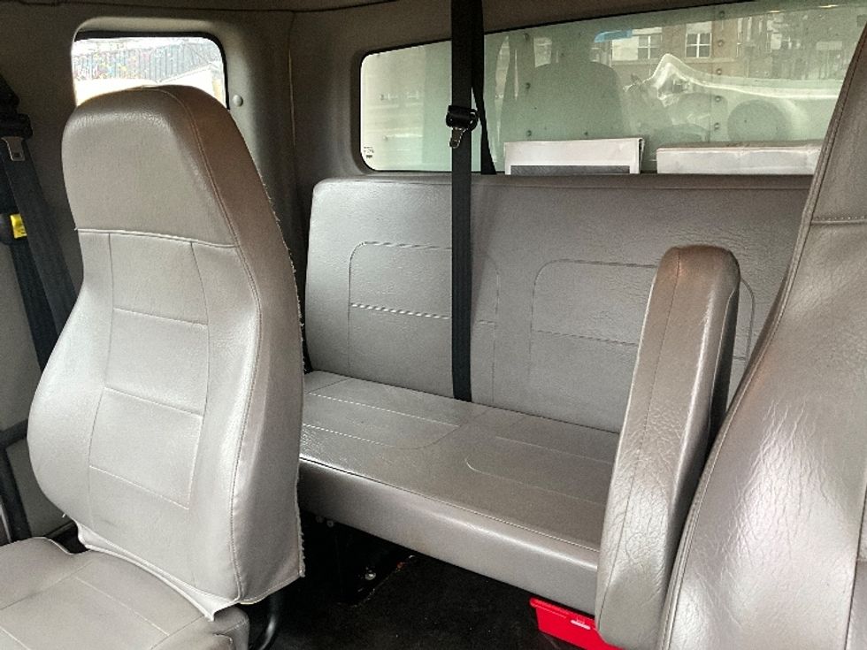 Medium Duty Box Truck-Light and Medium Duty Trucks-Freightliner-2019-M2-Alexandria-VA-160,991\n\t\tmiles-$ 57,500 - Image 24