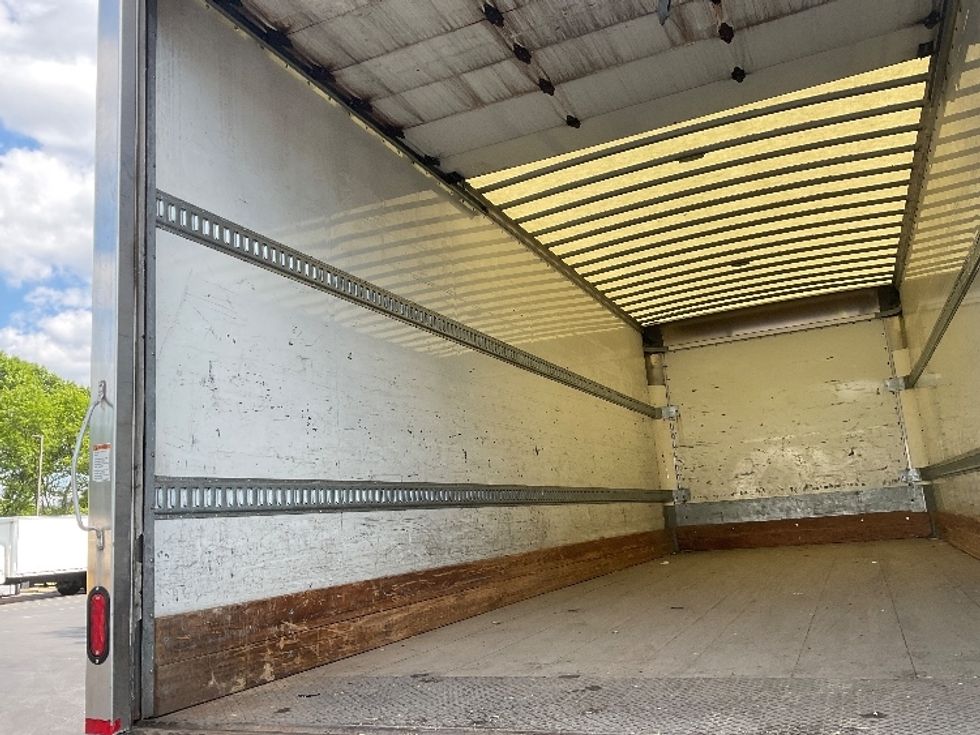 Medium Duty Box Truck-Light and Medium Duty Trucks-Freightliner-2019-M2-Alexandria-VA-192,580\n\t\tmiles-$ 44,000 - Image 11