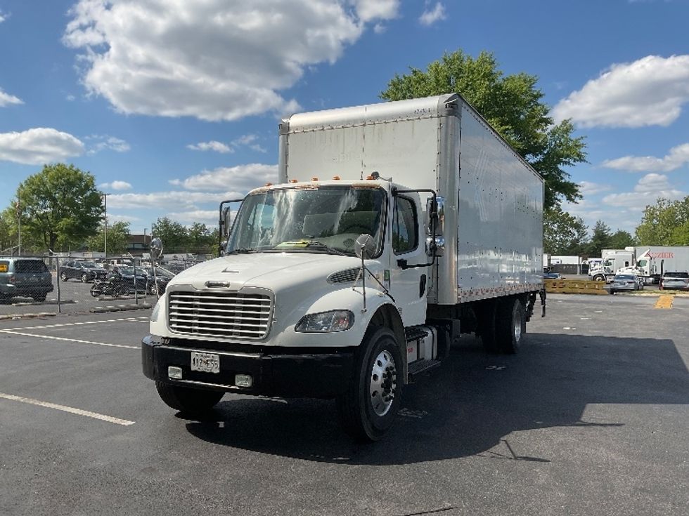 Medium Duty Box Truck-Light and Medium Duty Trucks-Freightliner-2019-M2-Alexandria-VA-192,580\n\t\tmiles-$ 44,000 - Image 3