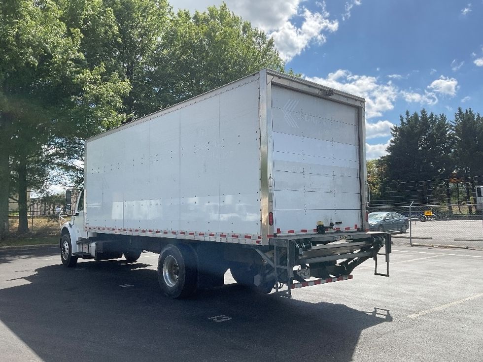 Medium Duty Box Truck-Light and Medium Duty Trucks-Freightliner-2019-M2-Alexandria-VA-192,580\n\t\tmiles-$ 44,000 - Image 6