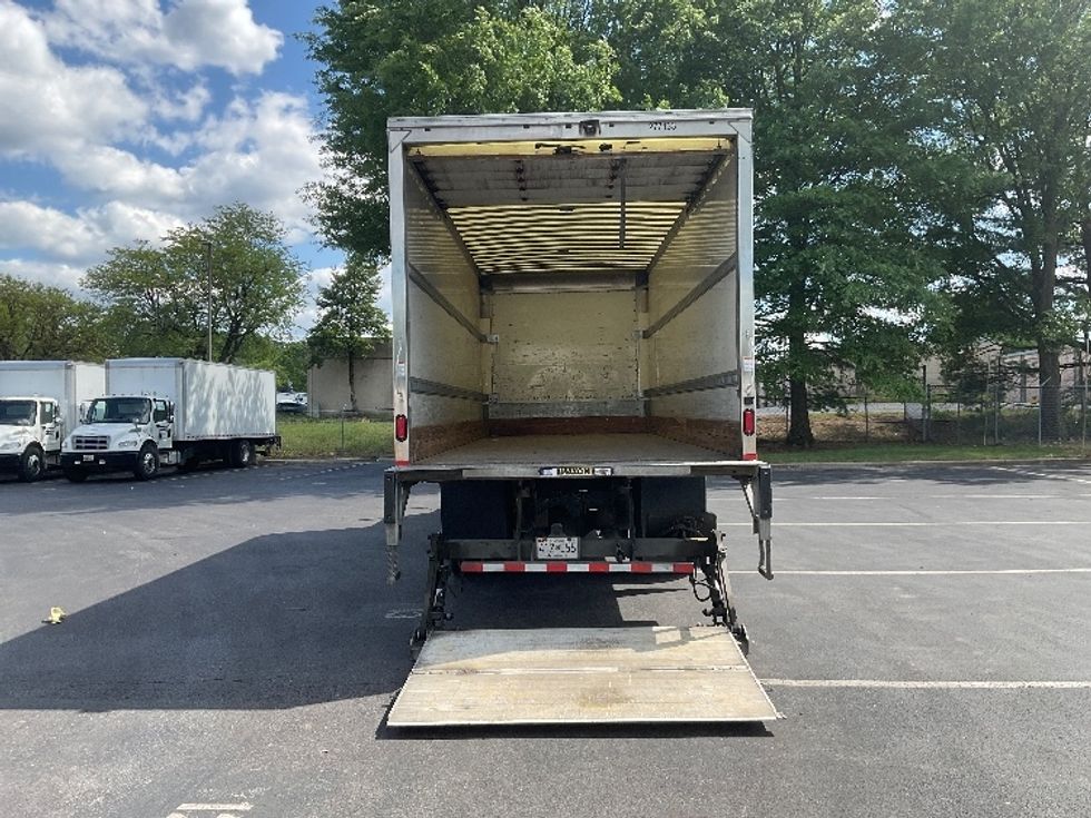 Medium Duty Box Truck-Light and Medium Duty Trucks-Freightliner-2019-M2-Alexandria-VA-192,580\n\t\tmiles-$ 44,000 - Image 9