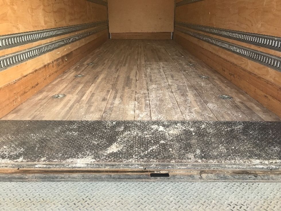 Medium Duty Box Truck-Light and Medium Duty Trucks-Freightliner-2019-M2-Allentown-PA-79,482\n\t\tmiles-$ 60,000 - Image 7