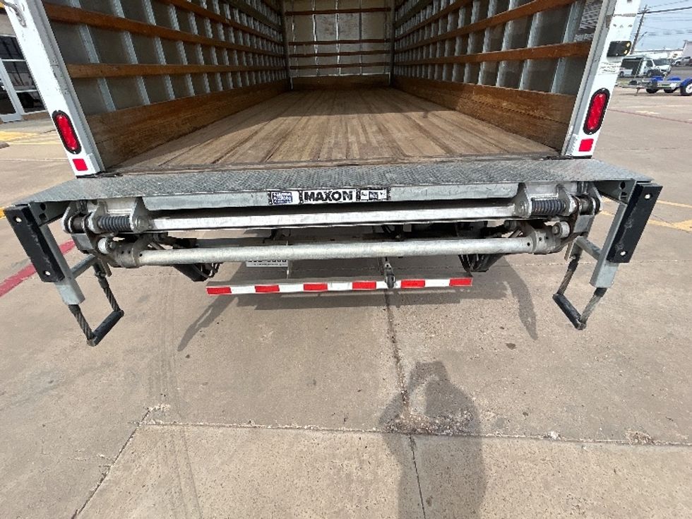 Medium Duty Box Truck-Light and Medium Duty Trucks-Freightliner-2019-M2-Amarillo-TX-98,345\n\t\tmiles-$ 57,250 - Image 10