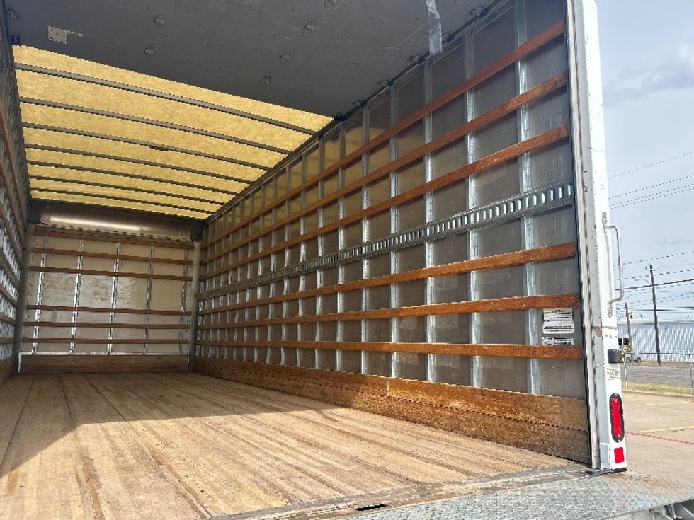 Medium Duty Box Truck-Light and Medium Duty Trucks-Freightliner-2019-M2-Amarillo-TX-98,345\n\t\tmiles-$ 57,250 - Image 12