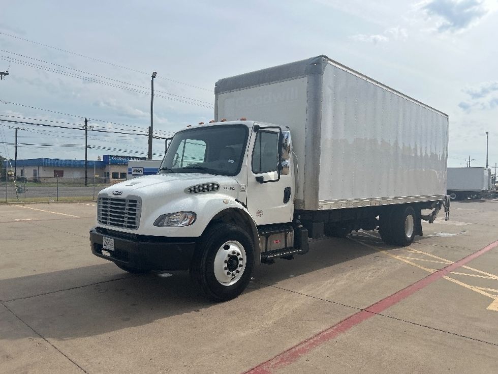 Medium Duty Box Truck-Light and Medium Duty Trucks-Freightliner-2019-M2-Amarillo-TX-98,345\n\t\tmiles-$ 57,250 - Image 3