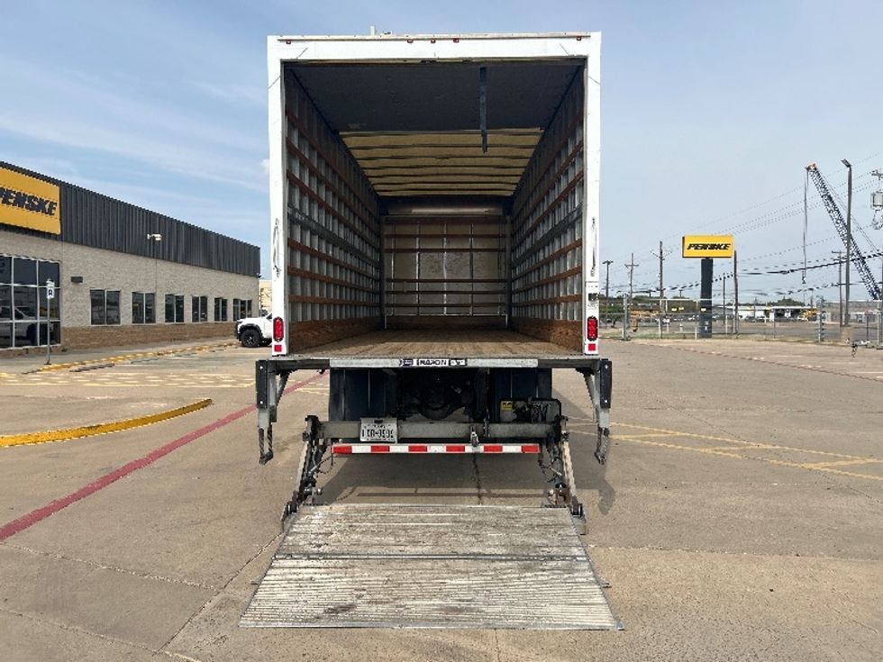 Medium Duty Box Truck-Light and Medium Duty Trucks-Freightliner-2019-M2-Amarillo-TX-98,345\n\t\tmiles-$ 57,250 - Image 9