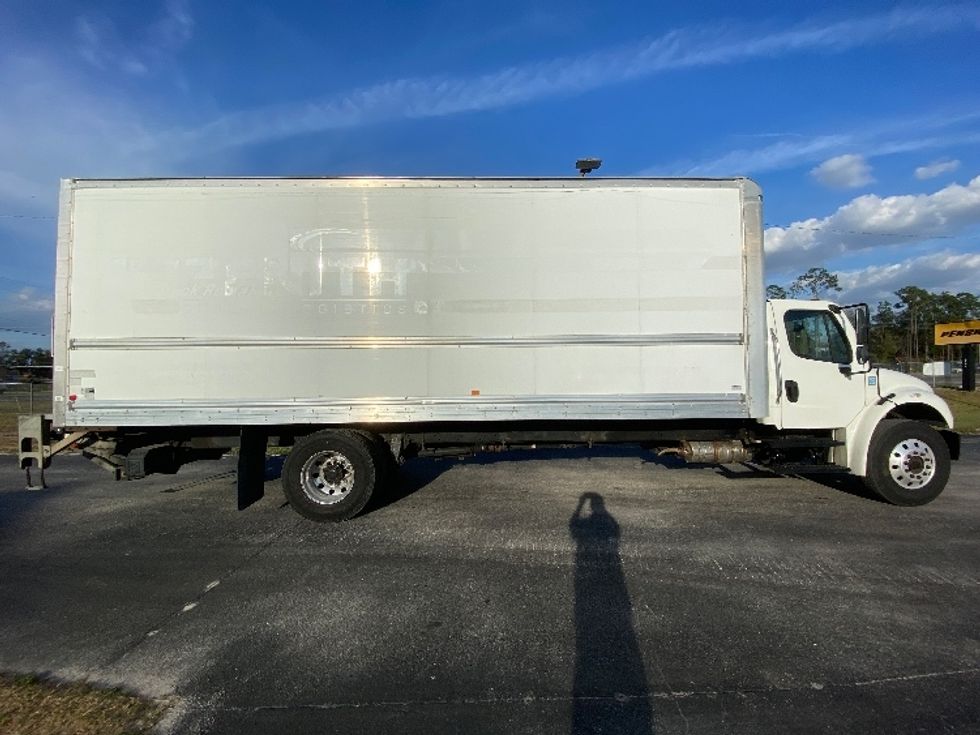 Medium Duty Box Truck-Light and Medium Duty Trucks-Freightliner-2019-M2-Apopka-FL-209,330\n\t\tmiles-$ 46,750 - Image 15