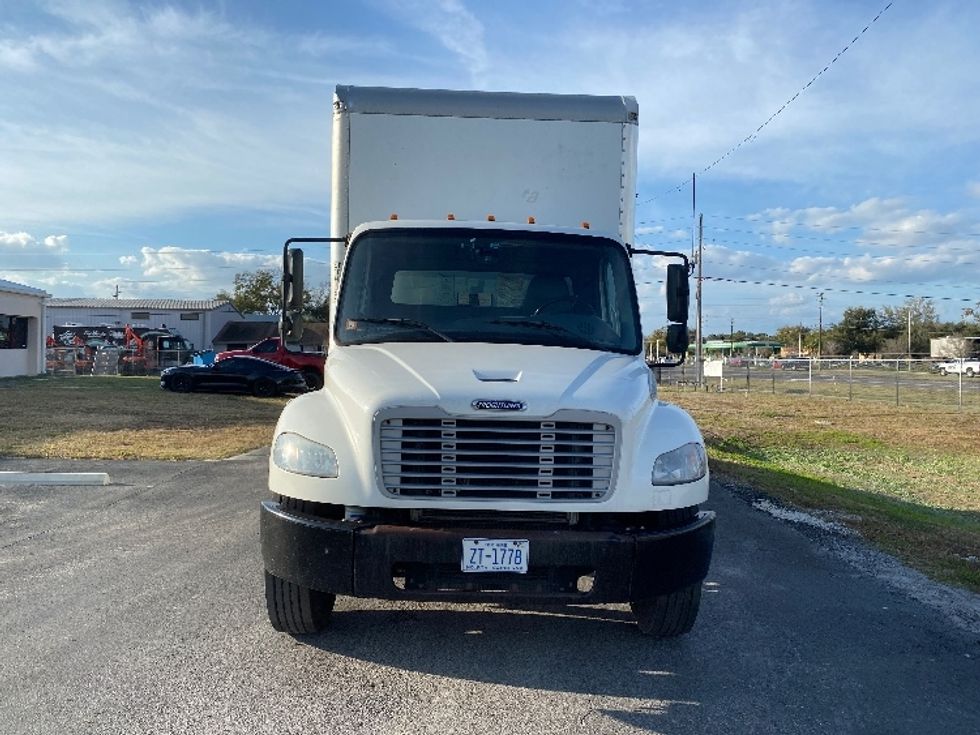 Medium Duty Box Truck-Light and Medium Duty Trucks-Freightliner-2019-M2-Apopka-FL-209,330\n\t\tmiles-$ 46,750 - Image 2