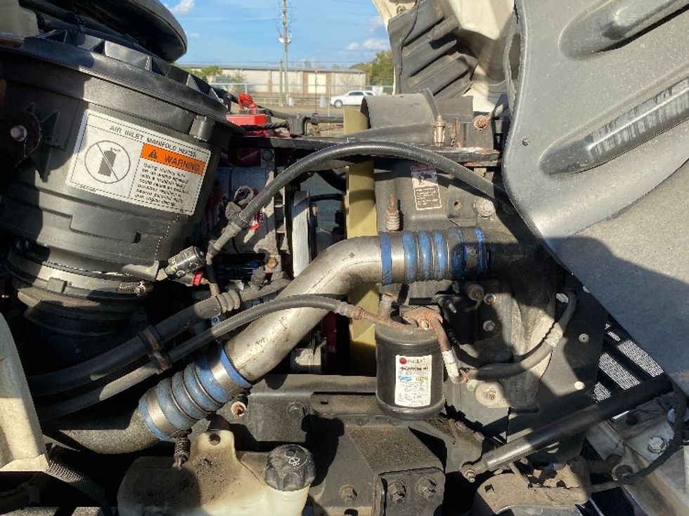 Medium Duty Box Truck-Light and Medium Duty Trucks-Freightliner-2019-M2-Apopka-FL-209,330\n\t\tmiles-$ 46,750 - Image 23