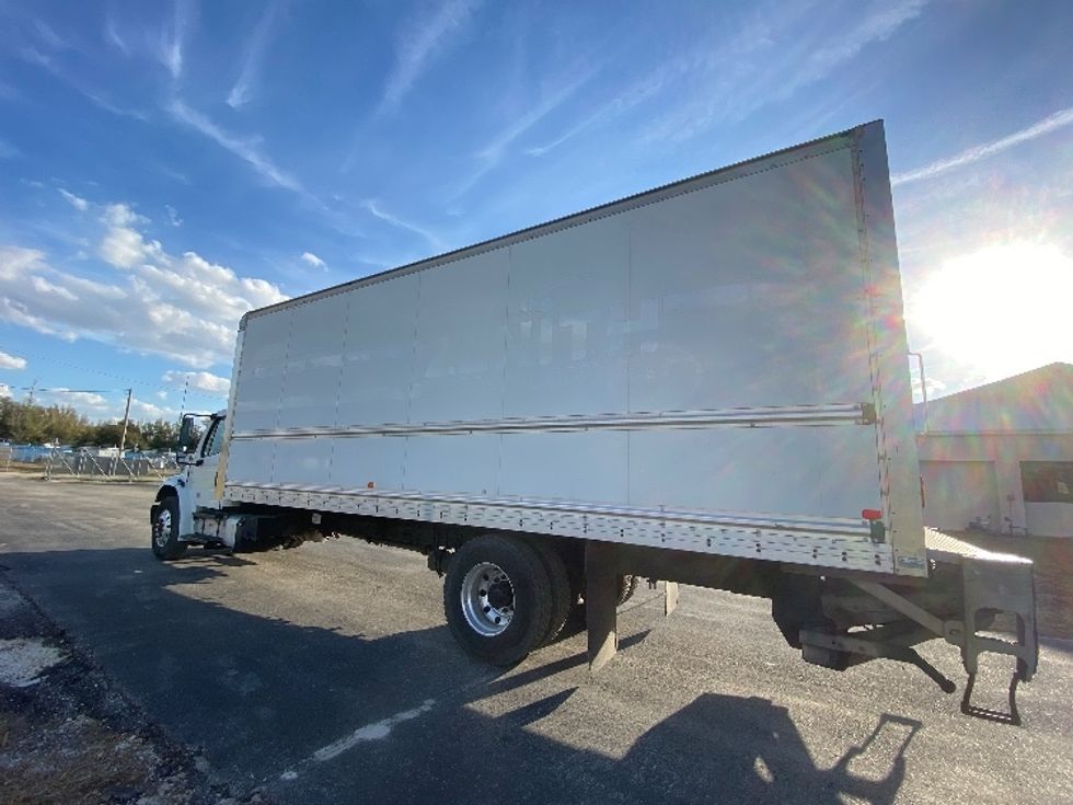 Medium Duty Box Truck-Light and Medium Duty Trucks-Freightliner-2019-M2-Apopka-FL-209,330\n\t\tmiles-$ 46,750 - Image 6