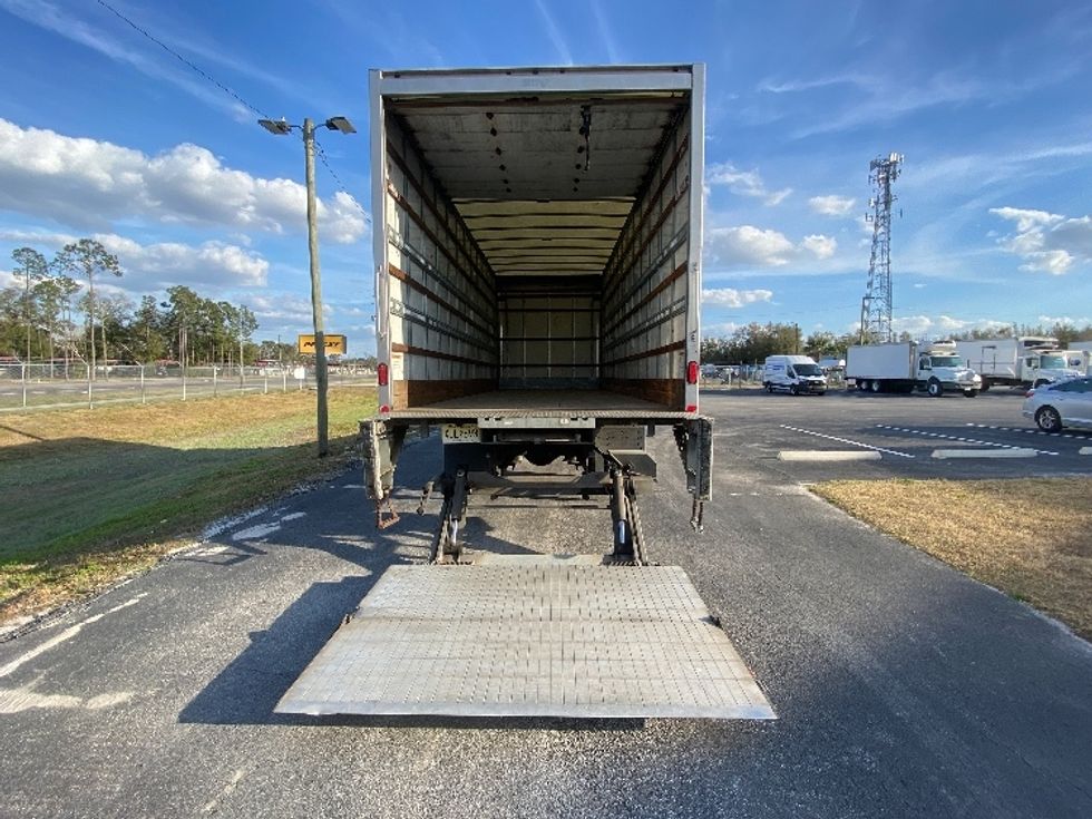 Medium Duty Box Truck-Light and Medium Duty Trucks-Freightliner-2019-M2-Apopka-FL-209,330\n\t\tmiles-$ 46,750 - Image 9