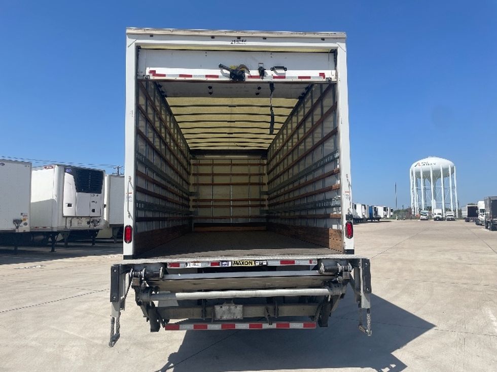 Medium Duty Box Truck-Light and Medium Duty Trucks-Freightliner-2019-M2-Arlington-TX-138,605\n\t\tmiles-$ 53,750 - Image 8