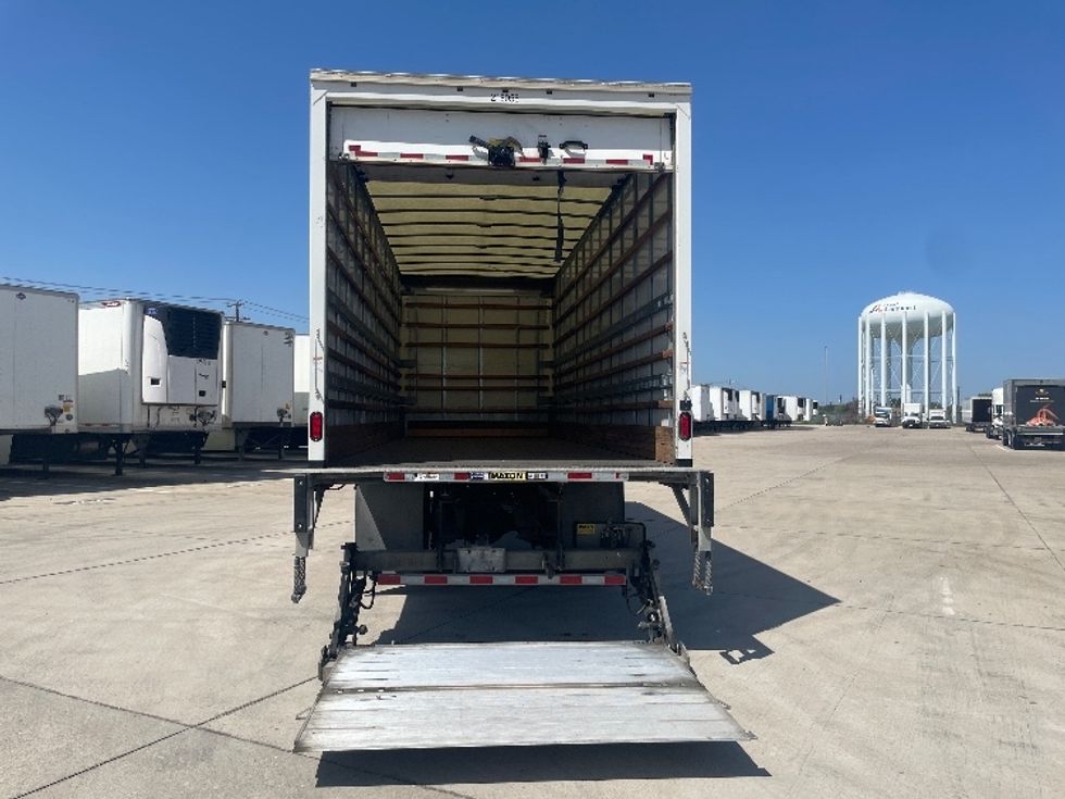 Medium Duty Box Truck-Light and Medium Duty Trucks-Freightliner-2019-M2-Arlington-TX-138,605\n\t\tmiles-$ 53,750 - Image 9