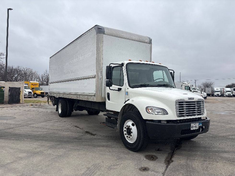 Medium Duty Box Truck-Light and Medium Duty Trucks-Freightliner-2019-M2-Arlington-TX-226,591\n\t\tmiles-$ 43,500 - Image 1