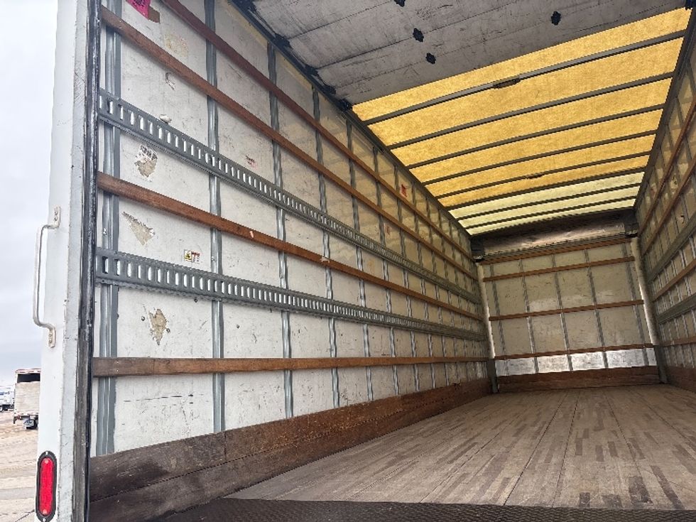 Medium Duty Box Truck-Light and Medium Duty Trucks-Freightliner-2019-M2-Arlington-TX-226,591\n\t\tmiles-$ 43,500 - Image 11