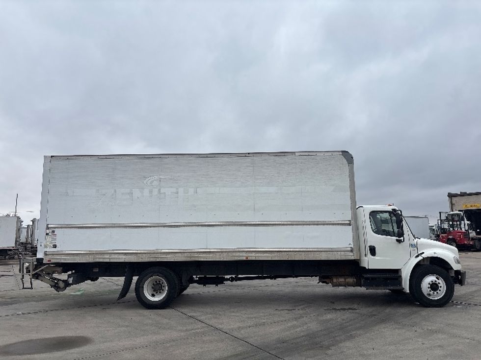 Medium Duty Box Truck-Light and Medium Duty Trucks-Freightliner-2019-M2-Arlington-TX-226,591\n\t\tmiles-$ 43,500 - Image 14
