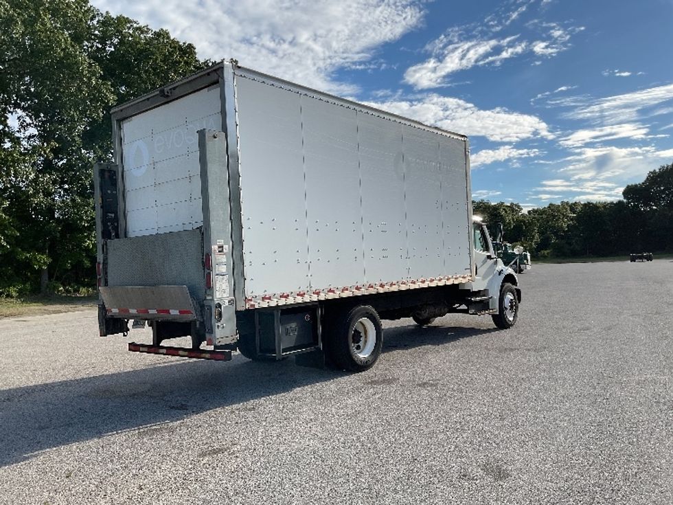Medium Duty Box Truck-Light and Medium Duty Trucks-Freightliner-2019-M2-Ashland-VA-200,269\n\t\tmiles-$ 36,750 - Image 13