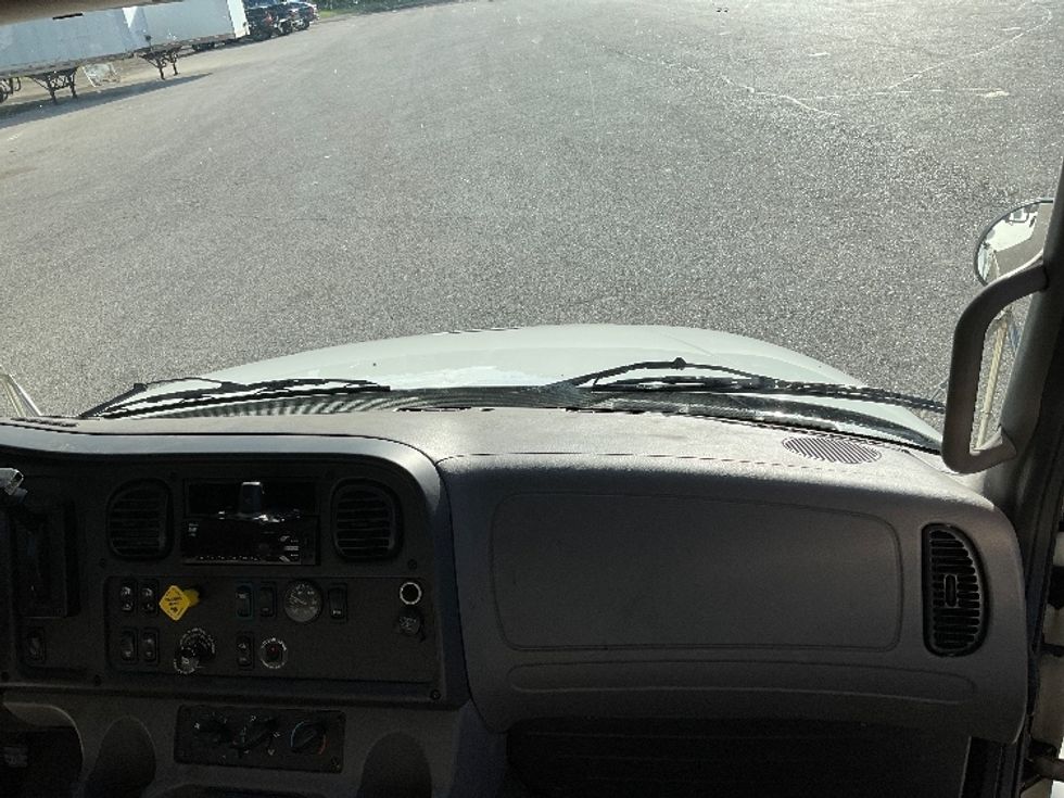 Medium Duty Box Truck-Light and Medium Duty Trucks-Freightliner-2019-M2-Ashland-VA-200,269\n\t\tmiles-$ 36,750 - Image 21