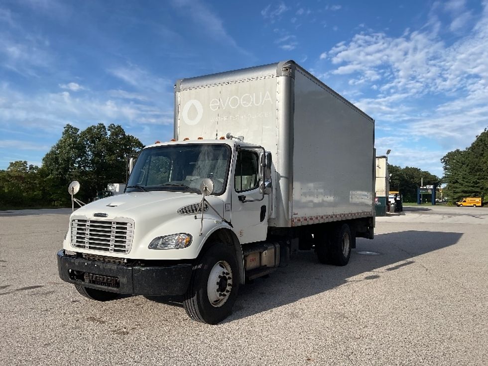 Medium Duty Box Truck-Light and Medium Duty Trucks-Freightliner-2019-M2-Ashland-VA-200,269\n\t\tmiles-$ 36,750 - Image 3