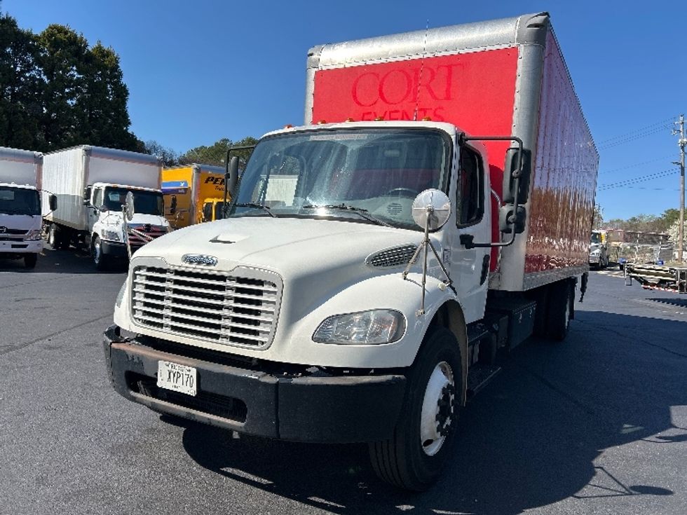 Medium Duty Box Truck-Light and Medium Duty Trucks-Freightliner-2019-M2-Atlanta (Forest Park)-GA-135,646\n\t\tmiles-$ 60,250 - Image 3
