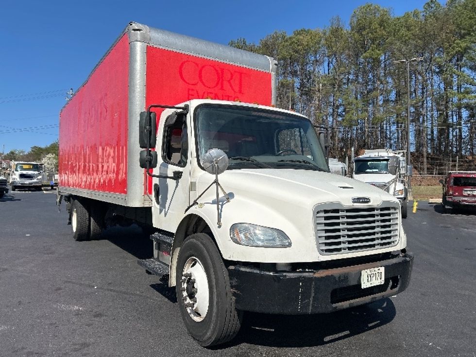 Medium Duty Box Truck-Light and Medium Duty Trucks-Freightliner-2019-M2-Atlanta (Forest Park)-GA-135,646\n\t\tmiles-$ 60,250 - Image 1