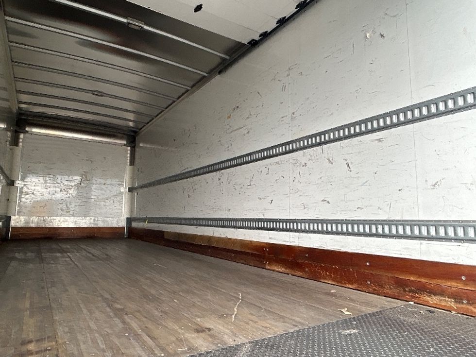 Medium Duty Box Truck-Light and Medium Duty Trucks-Freightliner-2019-M2-Atlanta (Forest Park)-GA-91,176\n\t\tmiles-$ 62,250 - Image 12