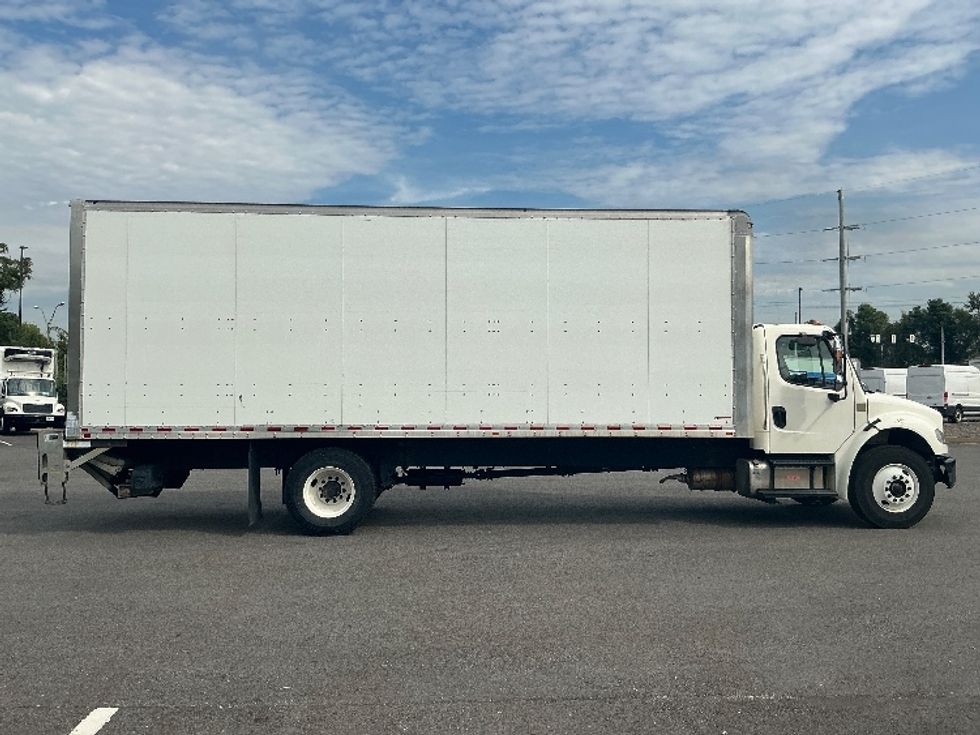 Medium Duty Box Truck-Light and Medium Duty Trucks-Freightliner-2019-M2-Atlanta (Forest Park)-GA-91,176\n\t\tmiles-$ 62,250 - Image 15