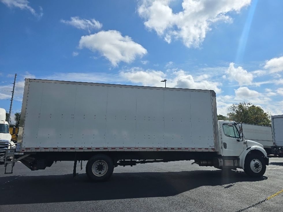 Medium Duty Box Truck-Light and Medium Duty Trucks-Freightliner-2019-M2-Atlanta (Forest Park)-GA-99,414\n\t\tmiles-$ 61,250 - Image 15
