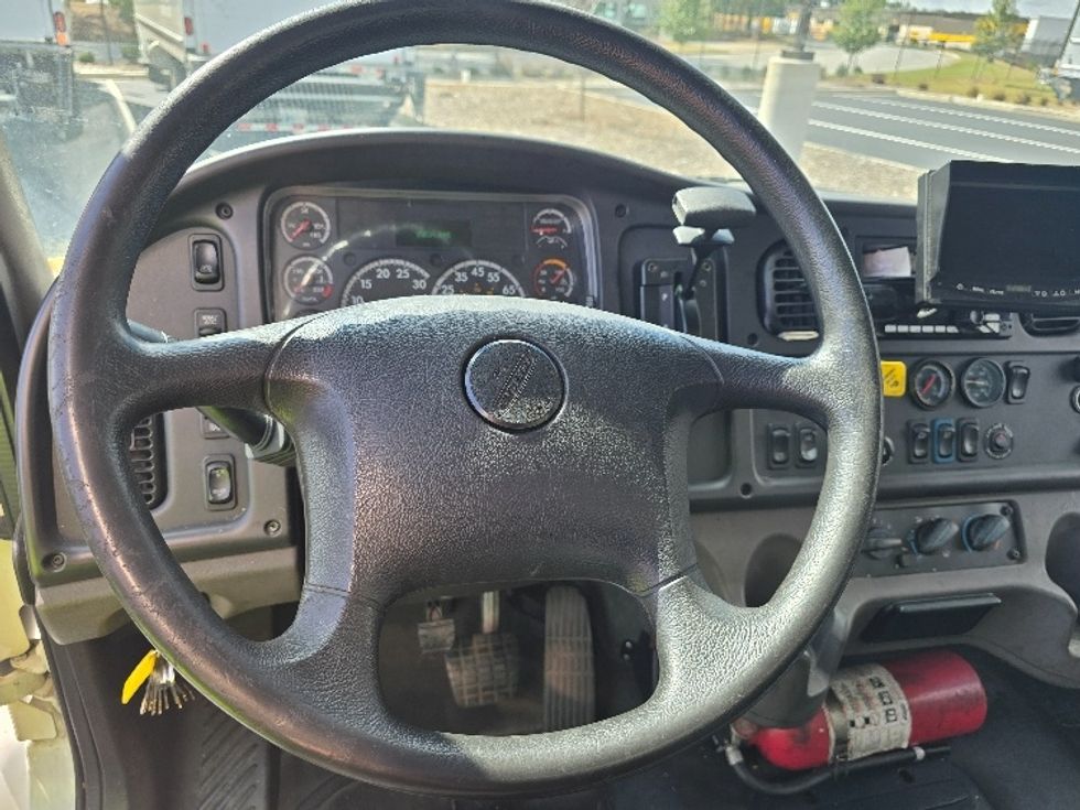 Medium Duty Box Truck-Light and Medium Duty Trucks-Freightliner-2019-M2-Atlanta (Forest Park)-GA-99,414\n\t\tmiles-$ 61,250 - Image 18