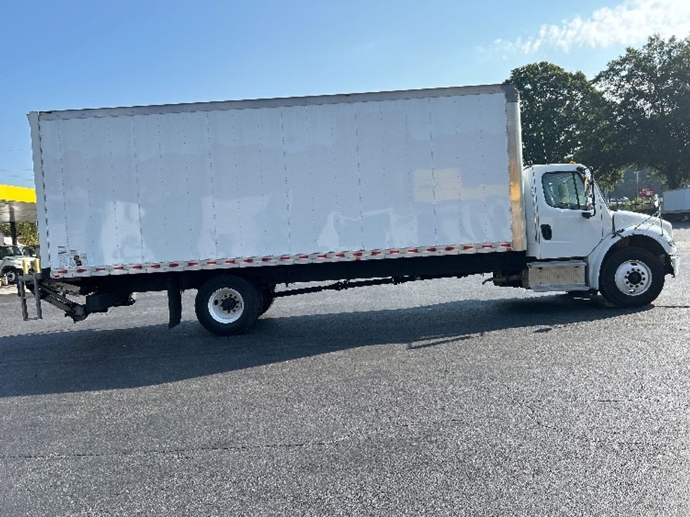 Medium Duty Box Truck-Light and Medium Duty Trucks-Freightliner-2019-M2-Atlanta-GA-147,100\n\t\tmiles-$ 55,250 - Image 15
