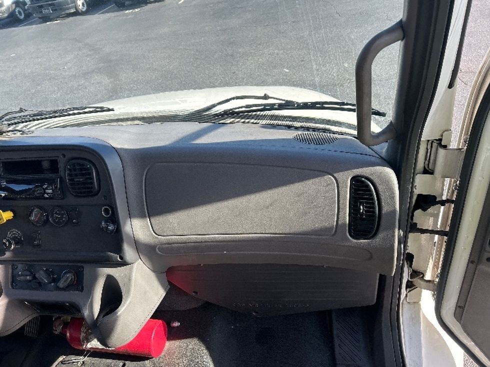 Medium Duty Box Truck-Light and Medium Duty Trucks-Freightliner-2019-M2-Atlanta-GA-153,215\n\t\tmiles-$ 54,750 - Image 19