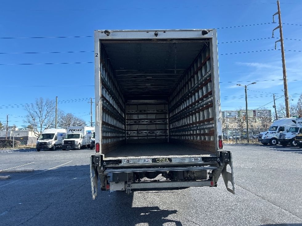 Medium Duty Box Truck-Light and Medium Duty Trucks-Freightliner-2019-M2-Atlanta-GA-153,215\n\t\tmiles-$ 54,750 - Image 8